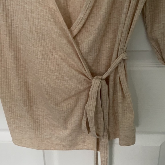 Dinner Top - Picture 2 of 4